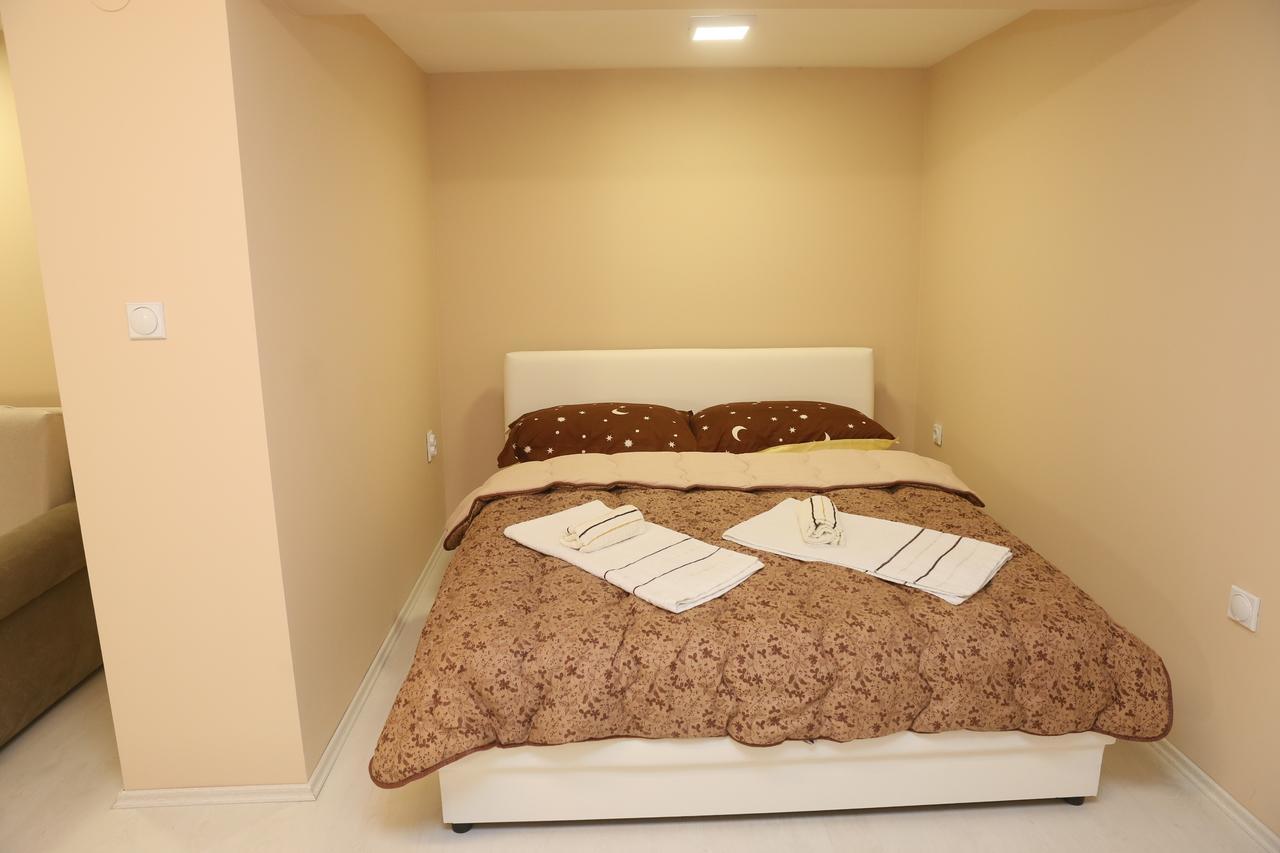 Apartman Centar 2 Суботиця Екстер'єр фото